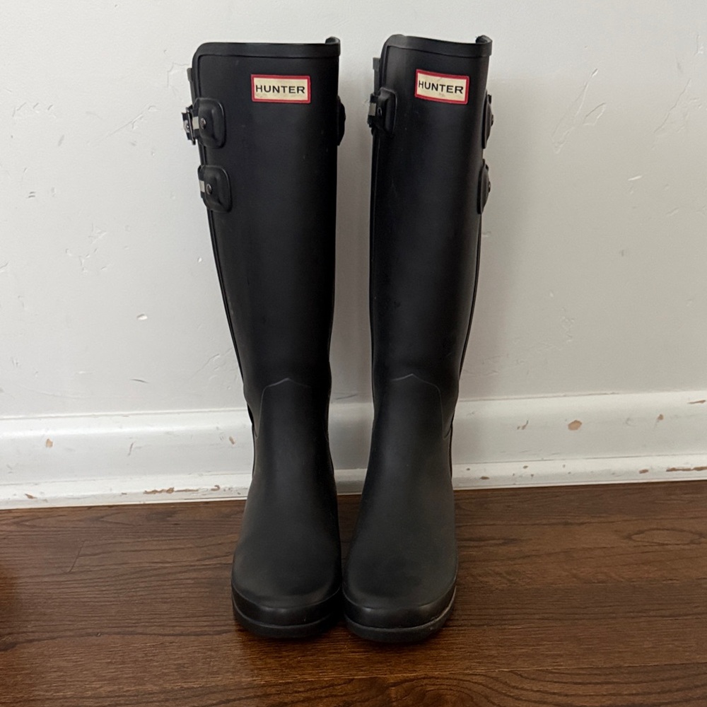Hunter Women's Classic Black Rain Boots